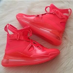 NWOB Jordan Women Sz 7 Air Latitude 720 Red Crimson High-Top Sneakers Nike